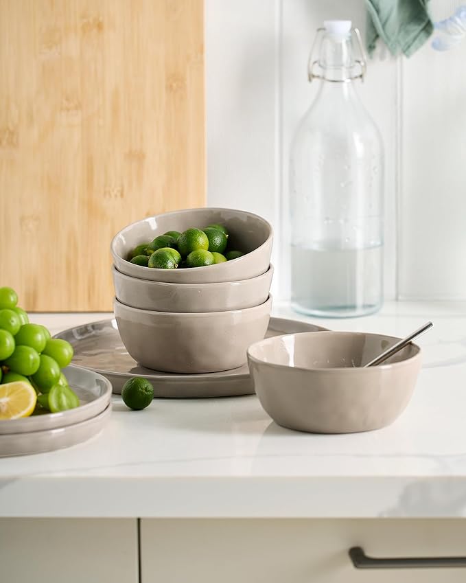 Famiware Mars Plates and Bowls Set, 18 Pieces Dinnerware Sets, Dishes Set for 6, Cinnamon Brown