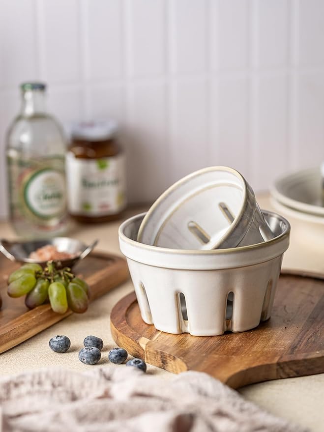Gomakren Ceramic Berry Basket Set of 2, Round Fruit Bowl with Holes, Small Fruit Basket Containers for Kitchen Counter, Berries, Strawberry, Grape, Cherry, White