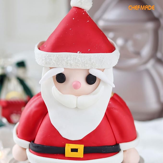 CHEFMADE Christmas Cake Pan, 7.5 Inch Non-Stick Santa Claus Cake Bread Bakeware for Oven Baking (Champagne Gold)