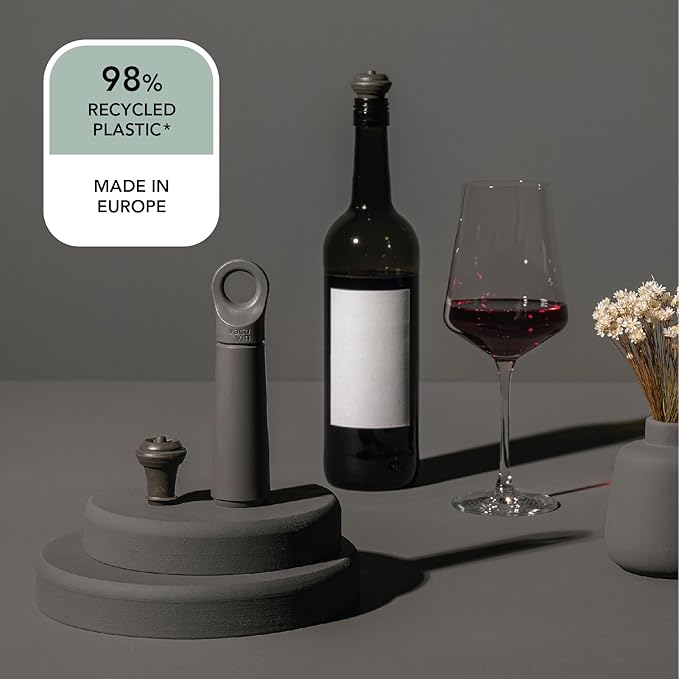 Vacu Vin Wine Saver Loop – Made in the Netherlands – Premium Wine Preserver Pump with Stopper – Reseals & Preserves Wine – Airtight Air Removal System – Graphite