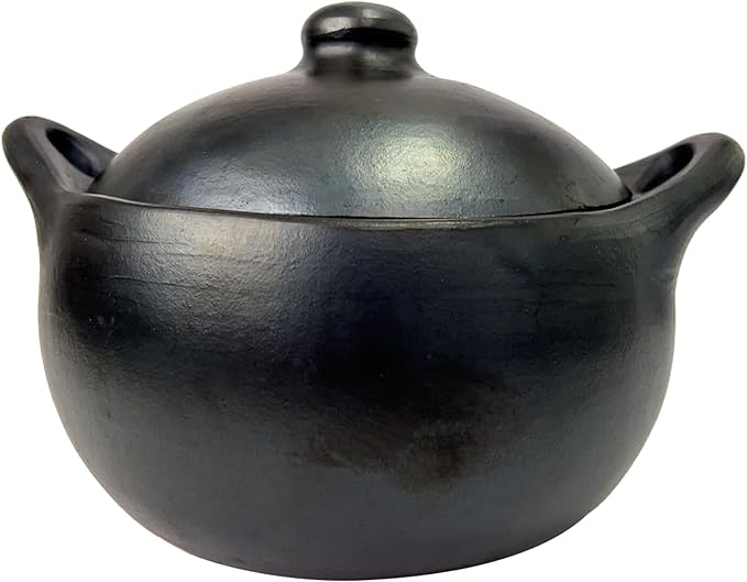 Authentic La Chamba Stewpot-Elegant, All-Natural Black Clay Dutch Oven for Braising, Baking, Roasting Chicken, Cooking Beans - Stovetop & Oven Safe – Handmade in Colombia - Medium, 3 Qt.