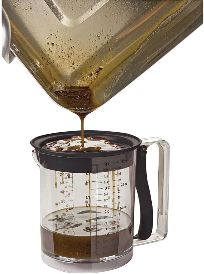 Amco 32oz Grease Separator with Bottom Release - Innovative Design for Mess-Free Pouring, Incremental Measurement Markings for Accuracy - Dishwasher Safe