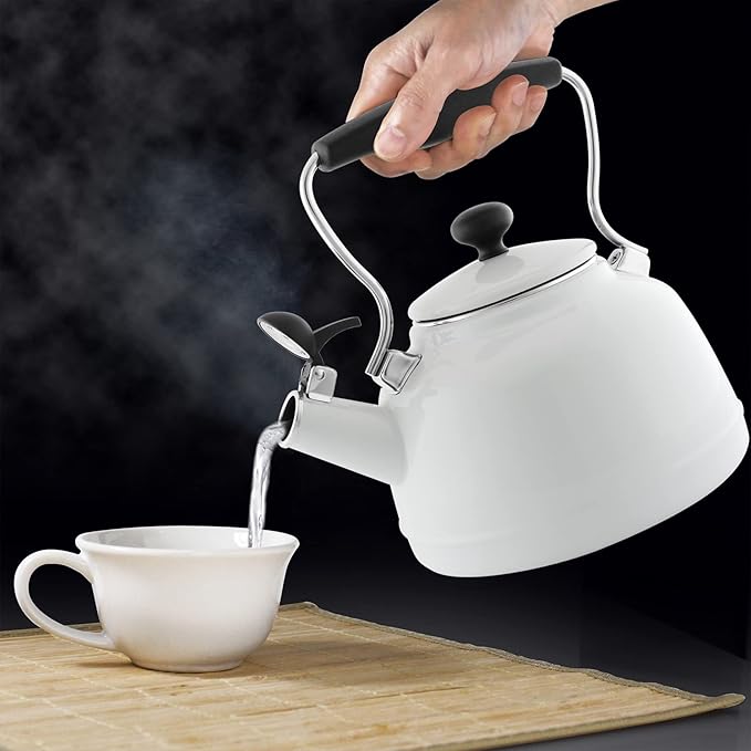 Chantal Tea Kettle, 1.7 QT, Vintage Series, Premium Enamel on Carbon Steel, Whistling, Even Heating & Quick Boil (White)