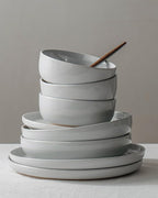 Famiware Milkyway Stoneware Dinnerware Sets with Pasta Bowls, Service for 4 (16 Pieces), Plates and Bowls Sets -Scratch Resistant, Microwave and Dishwasher Safe Dishes Set, Light Gray