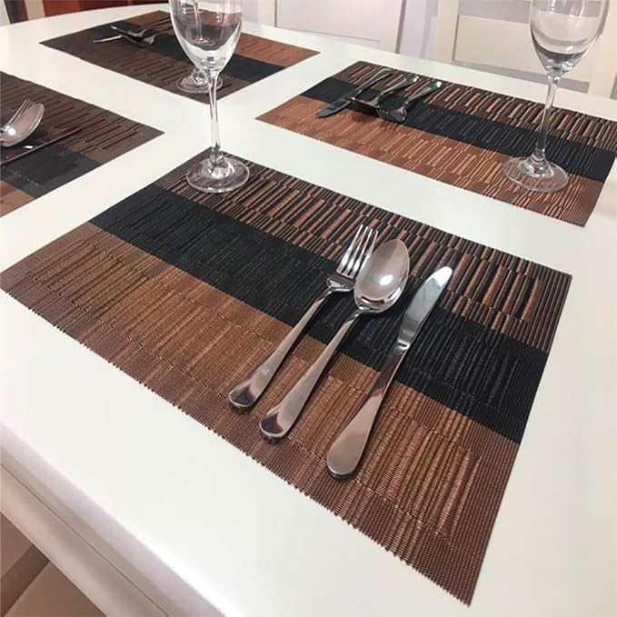 PIGCHCY Placemats,Durable Placemats for Dining Table,Washable Woven Vinyl Kitchen Placemats Set of 4 (Brown)