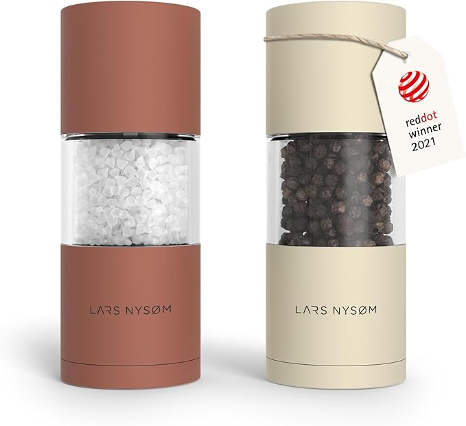 LARS NYSØM Salt and Pepper Grinder Set, Manual Salt and Pepper Mills with Adjustable Ceramic Grinder, Design Spice Shaker Set (Red/Beige)