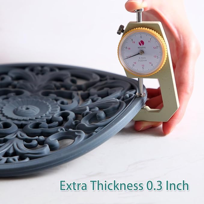 Extra Thick Silicone Trivet Mat for Hot Dishes, Hot Pots and Pans, Pot Holder, Hot Pad to Portect Your Table and Countertop, Kitchen Decor and Accessories,Warm Grey,Set of 3