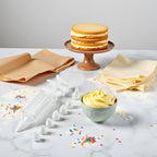 A Set Pipe Nozzles with Syringe, 8Pcs Plastic Cream Baking Piping Nozzle Dispenser Icing Pastry Tips Tube Decoration Tool