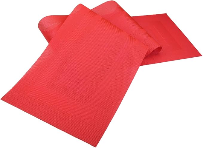 PIGCHCY Placemats with Matching Table Runner,Heat Resistant Vinyl Woven Washable Table mats Sets (6 Placemats+1 Table Runner,Passionate Red)