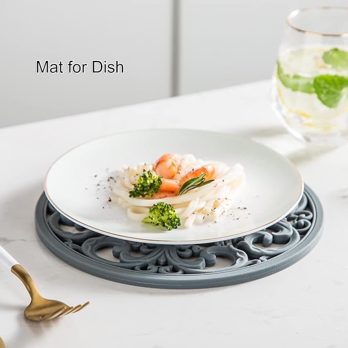 Extra Thick Silicone Trivet Mat for Hot Dishes, Hot Pots and Pans, Pot Holder, Hot Pad to Portect Your Table and Countertop, Kitchen Decor and Accessories,Beige,Set of 3