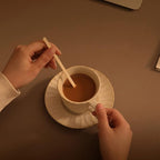 500pcs Wood Coffee Stirrer Sticks, 5.5 Inch Wooden Swizzle Stick Beverage Mixer, Eco Friendly Long Stirrer Stir Sticks for Mixing Cocktail Hot Chocolate Drinking Tea