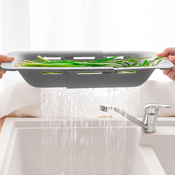 Collapsible Sink Colanders and Strainers Basket Over the Sink Colander Collapsible Colander Extendable Plastic Fruit Vegetable Strainer Drainer Basket for Kitchen (Length 14.3 inch-19.4 inch) (Gray)