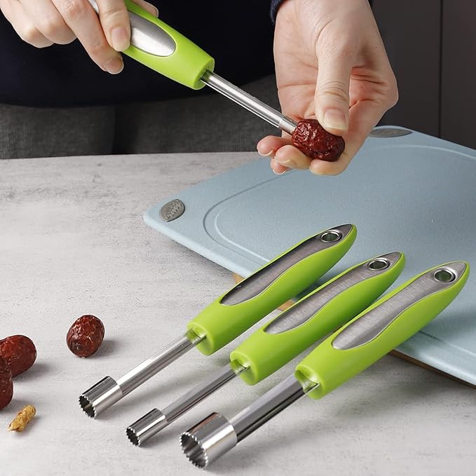 Apple corer set of 4 sizes, corer and pitter with comfortable rubber handle, for fruit, vegetables, apples, pears, cherries, jujubes and red dates