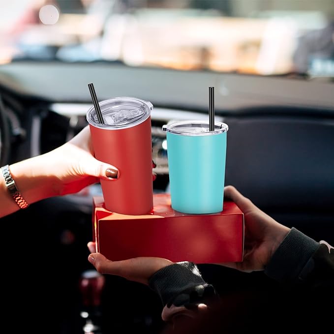 VEGOND 20oz Tumbler Bulk with Lid and Straw 12 Pack, Stainless Steel Vacuum Insulated Tumbler, Double Wall Coffee Cup Travel Mug, Red