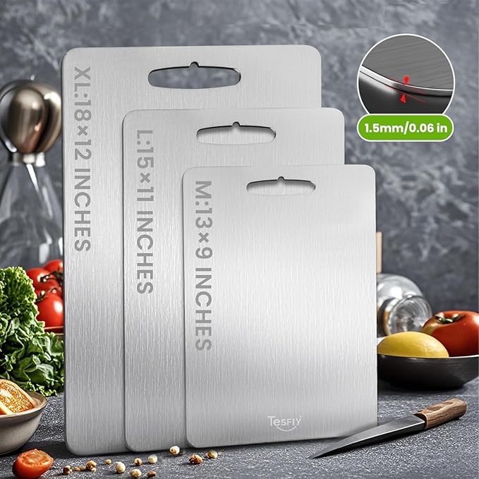 2 Pack Titanium Cutting Board-100% Pure Titanium Cutting Boards For Kitche,Easy to clean, Double-sided food-grade Cutting Board For Meats, Fruits And Vegetables (13 * 9)