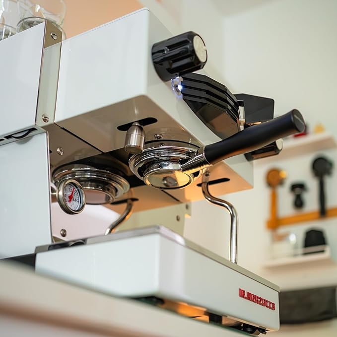 Normcore 58mm Unibody Bottomless Portafilter with Built-in 0.28mm High Extraction Basket For all La Marzocco Home Espresso Machines, 22g