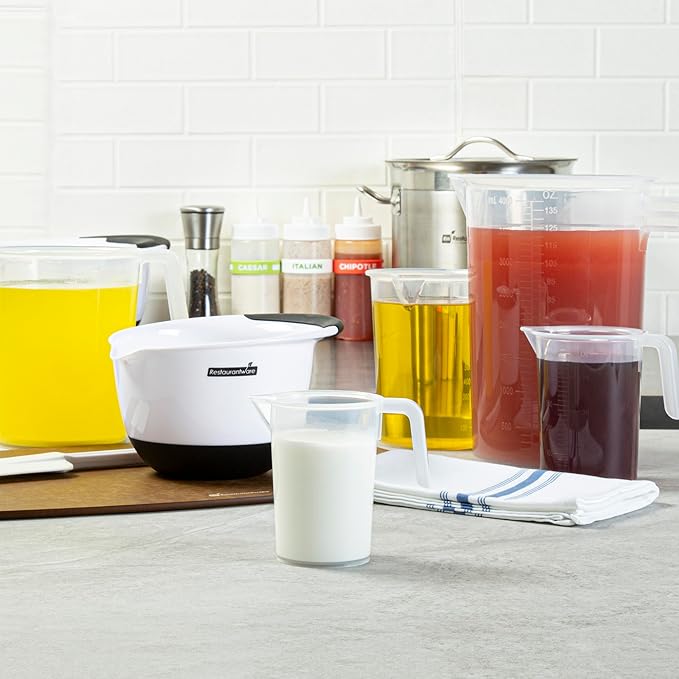 Restaurantware Measuring Cups, 8 Ounce Pack of 10 Conical Spout Baking Measuring Cups, Liquid Scaling Vessel with I-Beam Handle, Embossed Graduations, Clear, Break and Crack Resistant for Baking