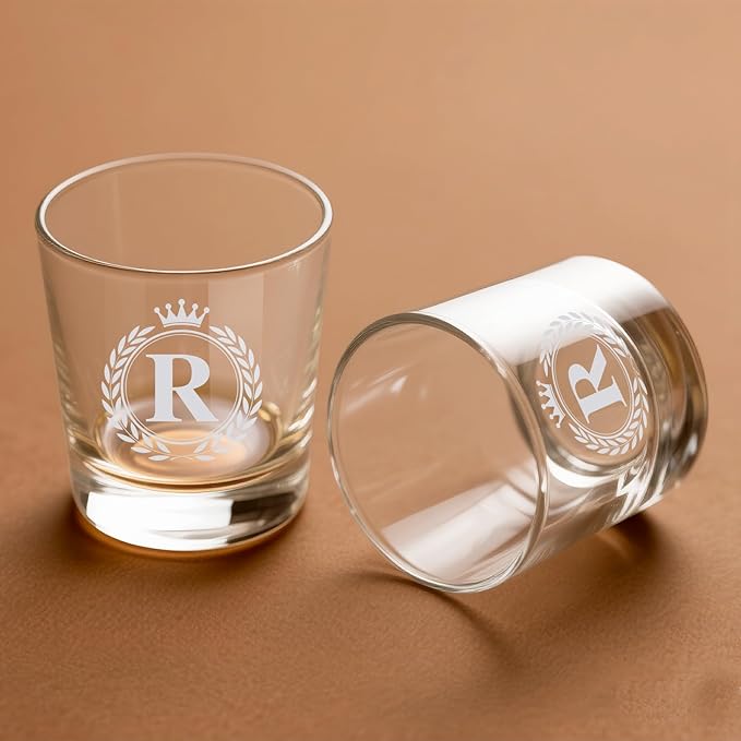 Whiskey Glasses - Rocks Old Fashioned Glass Gifts for Men, Monogrammed A-Z 10oz Personalized Whisky Glasses, Christmas Birthday Gifts for Men Him Dad Father Husband Brother Son (R)