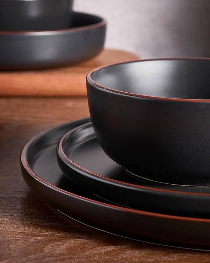 Famiware Mercury Dinnerware Sets with Mugs, Service for 4 (16 Pieces), Plates and Bowls Sets, Microwave and Dishwasher Safe Dishes Set, Matte Black