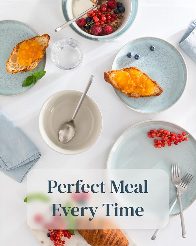 Stoneware dinnerware set 8 persons 32 pcs – Modern style plates and bowls set ceramic – Dishwasher safe and scratch resistant – Bowl and plate set – Dinner service Pure Living beige & blue