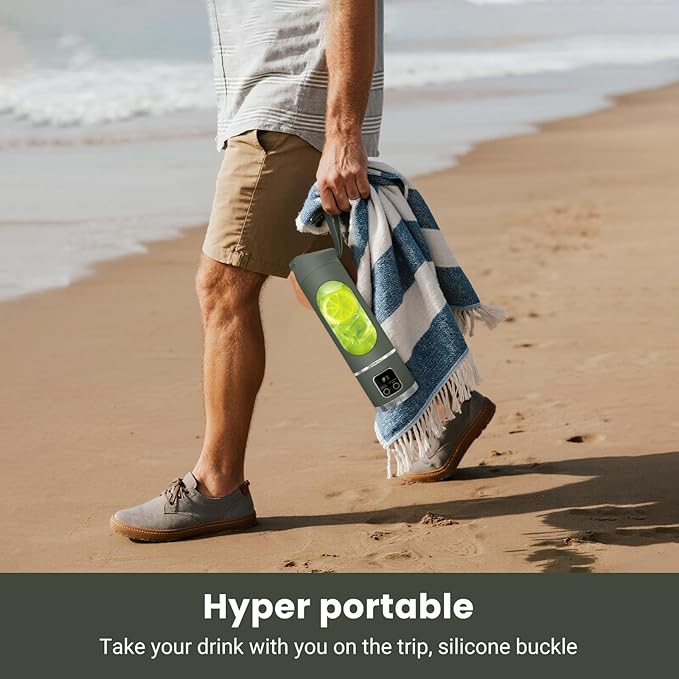 Portable Blender Personal Electric USB，500ML Portable juicer Shakes and Smoothies Blender，Small Blenders，Mixing，Compact、Convenient and Versatile (Green)