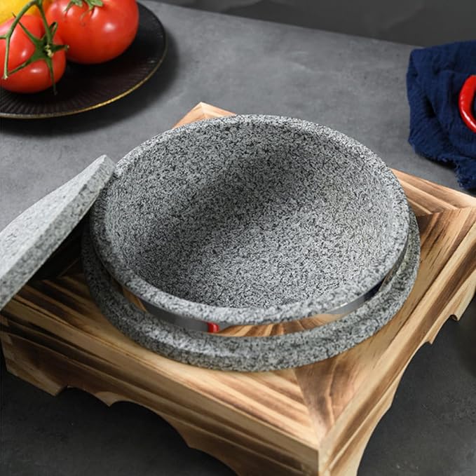 Bibimbap Bowl with Lid, Korean Stone Bowl Cooking Pot with Wood Tray, Natural Stone Bowl Hot Pot for Korean Restaurants, Soup, Rice, Stew,12cm/4.7inch