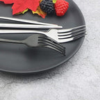 JASHII 24 Pieces Silverware Flatware Cutlery Set, Stainless Steel Tableware Silverware-Service for 6 Dishwasher Safe Full Set Flatware Durable (Silver)