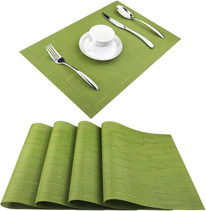PIGCHCY Plastic Placemats,Durable Heat Resistant Placemats for Dining Table,Washable Woven Vinyl Kitchen Placemats Set of 4 (18 x 12 inches,Sage Green)