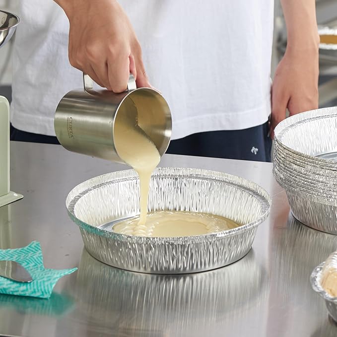 CURTA 9" Round Aluminum Foil Pans with Clear Lids | Heavy Duty | Great for Broiling, Baking, Storage, Roasting, Takeout, Air Fryer | 30 Pack