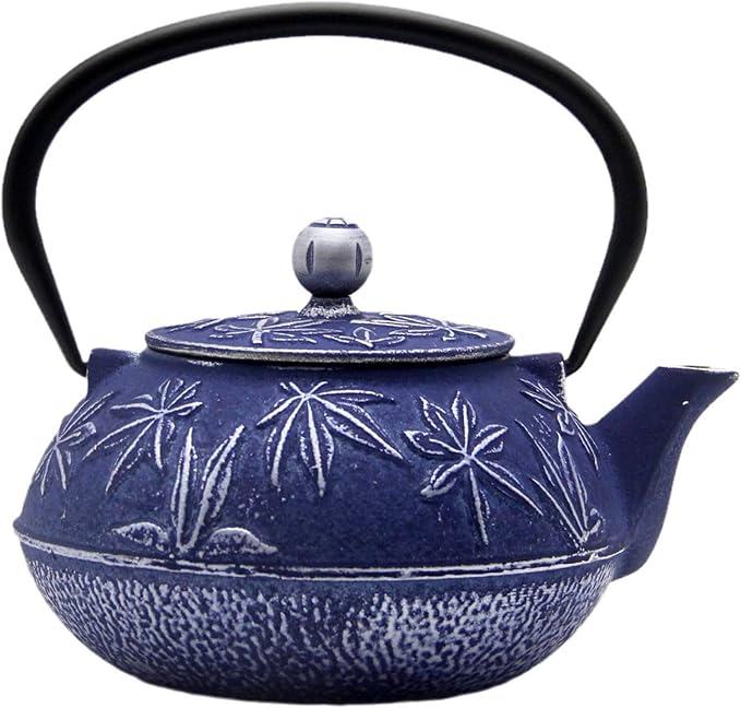 Cast Iron Teapot Tea Kettle with Stainless Steel Infuser for Stovetop Safe Coated with Enameled Interior Japanese Tetsubin with Maple Leaves Pattern(30.4oz/900ml) (Color-3)