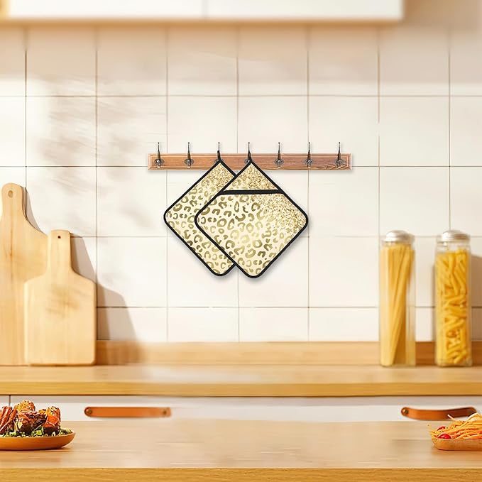 Yellow Leopard Pot Holder Set of 2,Sparkling Glitter Kitchen Heat Resistant Potholder for Women Men BBQ Cooking Baking