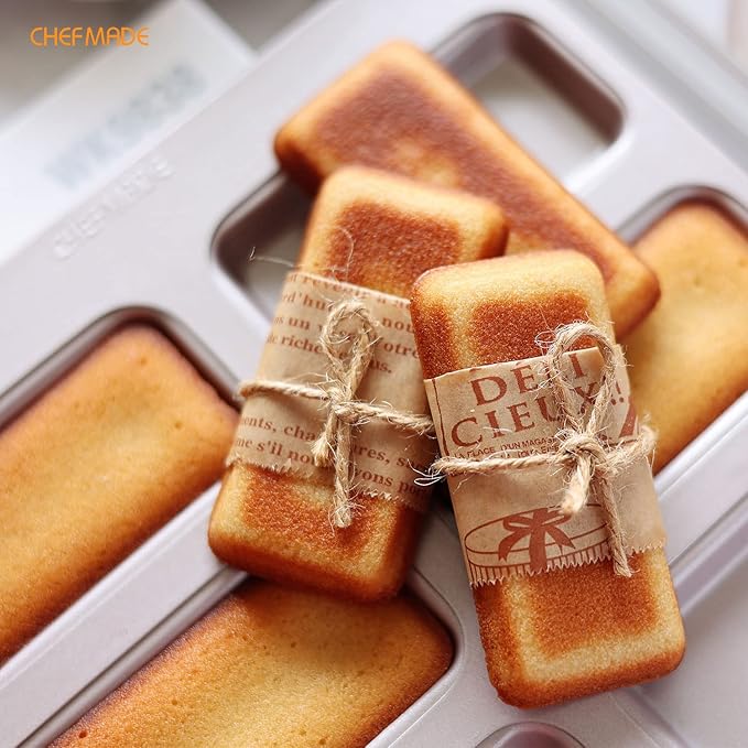 CHEFMADE Financier Cake Pan, 8-Cavity Non-Stick Muffin Pan Biscuits Cookies Bakeware for Oven Baking (Champagne Gold)