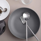 Y YHY Pasta Bowls Set of 6, Large Salad Serving Bowls, Porcelain Soup Bowls 30 Ounces, Wide and Flat, Microwave Dishwasher Safe, Matte Grey