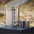 flasks for liquor for men Stainless quality hip flask 8oz Pocket Engraved Wine Drink Pot Alcohol flagon metal 220ml whiskey flask (Pattern)
