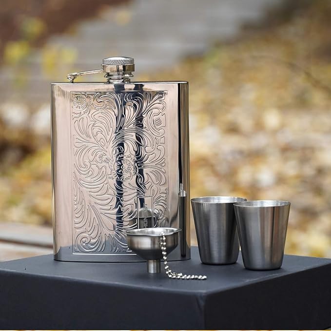 flasks for liquor for men Stainless quality hip flask 8oz Pocket Engraved Wine Drink Pot Alcohol flagon metal 220ml whiskey flask (Pattern)