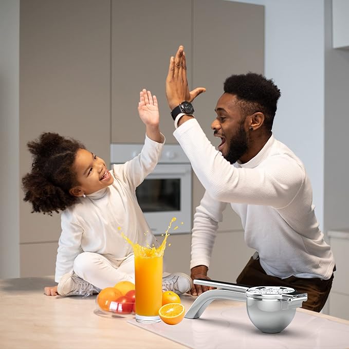 Large lemon squeezer, Manual Juicers stainless steel citrus juicer All Size Fruits Can Squeeze Juice, Large Yield, Suitable For Lemons, Oranges, Pomegranates, Grapes