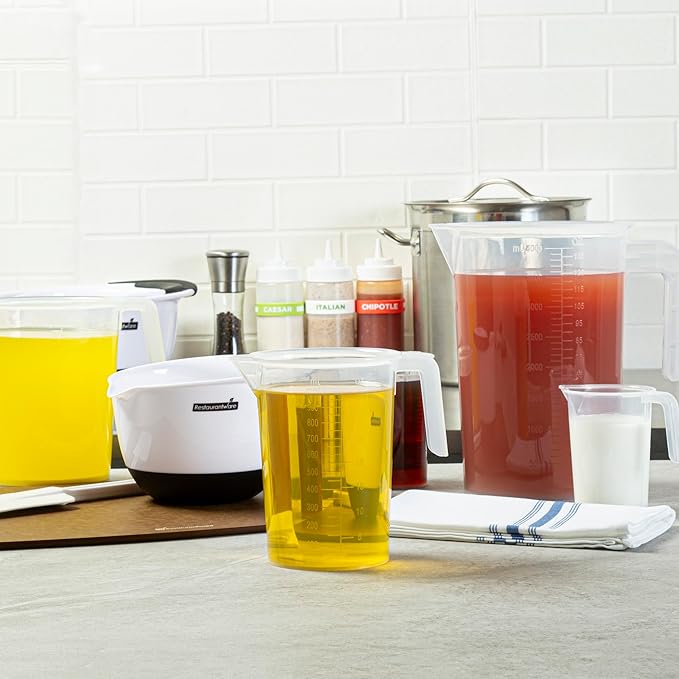 Restaurantware Measuring Cups, 1 Quart Pack of 10 Conical Spout Baking Measuring Cups, Liquid Scaling Vessels with I-Beam Handle, Embossed Graduations, Clear, Break and Crack Resistant for Baking