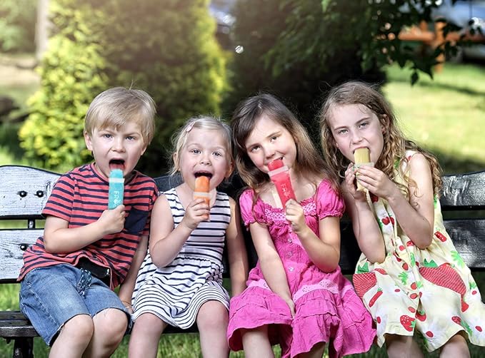 SMALL SIZE Frozip 125 Disposable Ice Popsicle Mold Bags| BPA Free Freezer Tubes With Zip Seals | For Healthy Snacks, Yogurt Sticks, Juice & Fruit Smoothies, Ice Candy Pops| Comes With A Funnel (5x2")