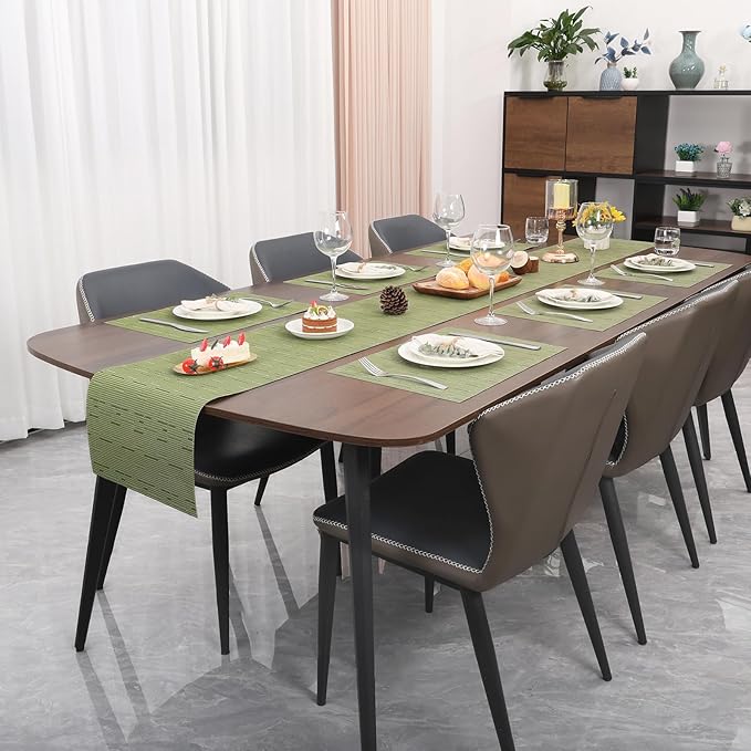 Myir JUN Placemats Set of 4, Vinyl Woven Placemats Place Mats Indoor Set of 4 Washable Table Mats Non-Slip Place mats for Dining Table (Green, Set of 4)
