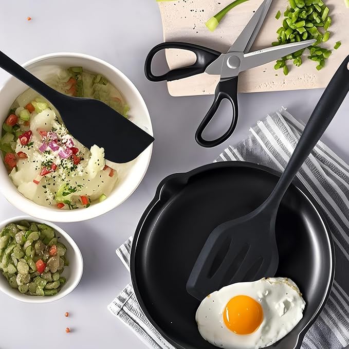 Kitchen Cooking Utensils Set Silicone Spatula Set-446°F Heat Resistant, Nonstick Black Cooking Set with Spatula, Spoon, Brush, Tongs Cooking Tools for New Kitchen/Home Essentials(32PCS)