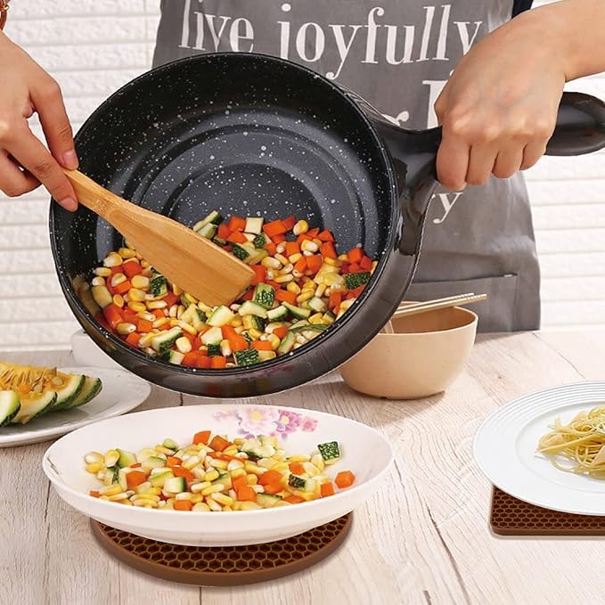 4 Pack Silicone Trivet Mats, Heat Resistant Silicone Hot Pot Holders Hot Pads for Kitchen Countertop, Non-Slip Brown Trivets for Pots and Pans, Hot Plate Mat Coffee Trivet Food Grade Silicone Mat