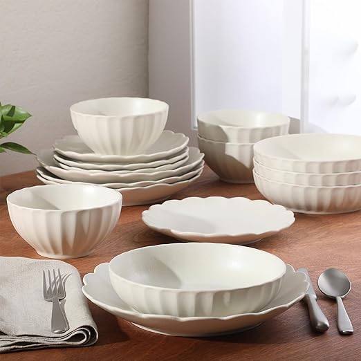 Gibson Elite Malibu Shore 16 Piece Scallop Stoneware Reactive Glaze (Service for 4) Ceramic Plates and Bowls Dinnerware Set - Cream White