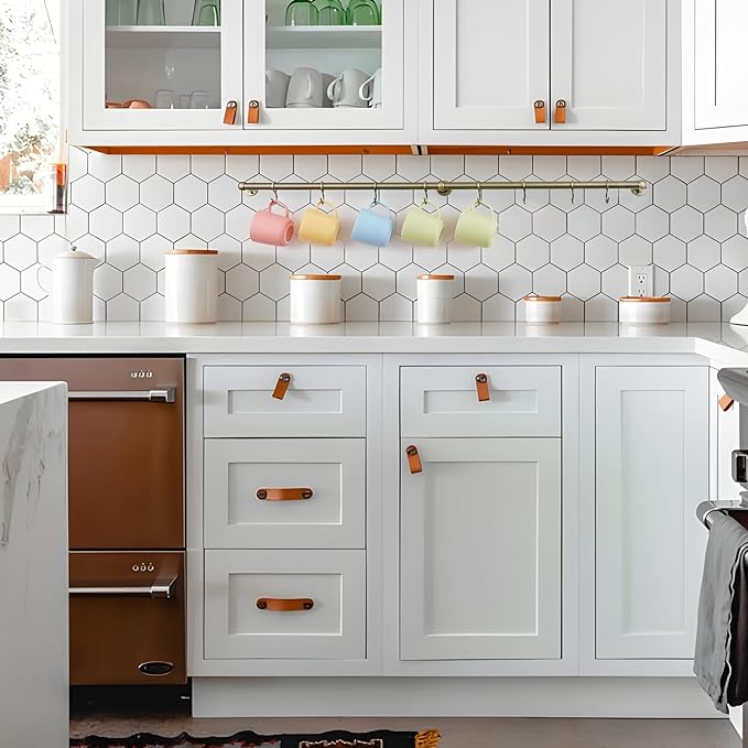 ROTHLEY Hanging Pot Rack Hanger: 39.4 Inch Stainless Steel Pot and Pan Hanger Pot Rack Wall Mounted Hanging Pots and Pans Rack Pot Hangers for Kitchen Wall Kitchen Rail with Hooks (Antique Brass)