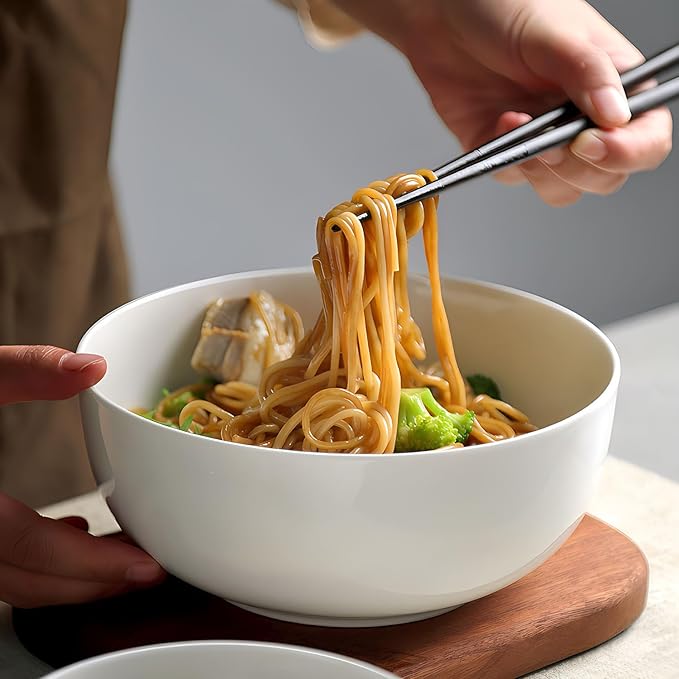 60 oz Large Soup Bowl, Pho Bowls, 8-Inch Off-White Porcelain Bowls Set of 3, Perfect for Hearty Meals and Serving