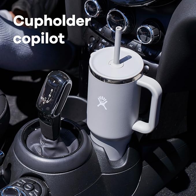 Hydro Flask 32 Oz Travel Tumbler with Handle, Lid and Straw - Insulated Stainless Steel in Seacliff