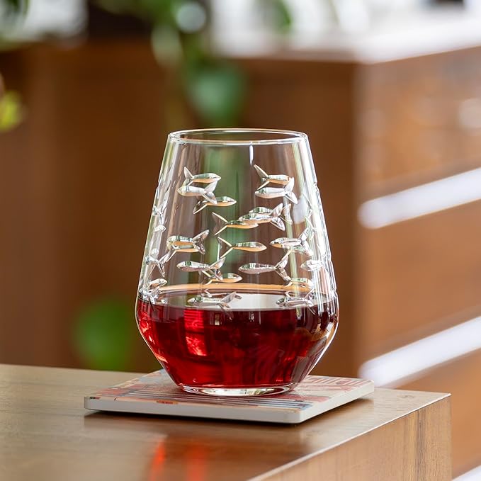 Rolf Glass | School of Fish Stemless Tumbler | 18oz Stemless Wine Glasses | Lead-Free Glass | Engraved and polished in Pennsylvania | US made (Set of 2)