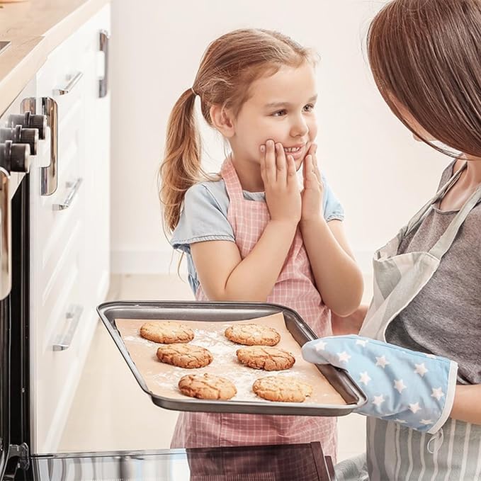 WMKGG 200Pcs Unbleached Parchment Paper for Baking, 12 x 16 Inch Precut Heavy Duty Parchment Paper Sheets for Cooking, Grilling, Air Fryer and Oven