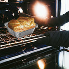 25 Pack 1 lb Rectangular Disposable Aluminum Foil Pan 16 oz Take Out Food Containers with Clear Plastic Dome Lids, for Catering, Baking, Roasting Food