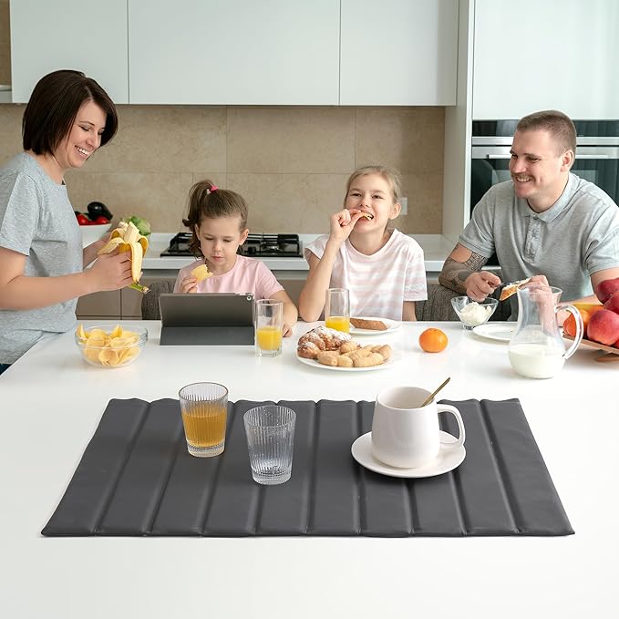 Stone Drying Mat for Kitchen Counter, Large Collapsible Diatomaceous Earth Supe Absorbent Quick Dry Stone Mat Kitchen，PU Leather Surface Removable and washable (Dark Gray, 23.6”x15.4”)