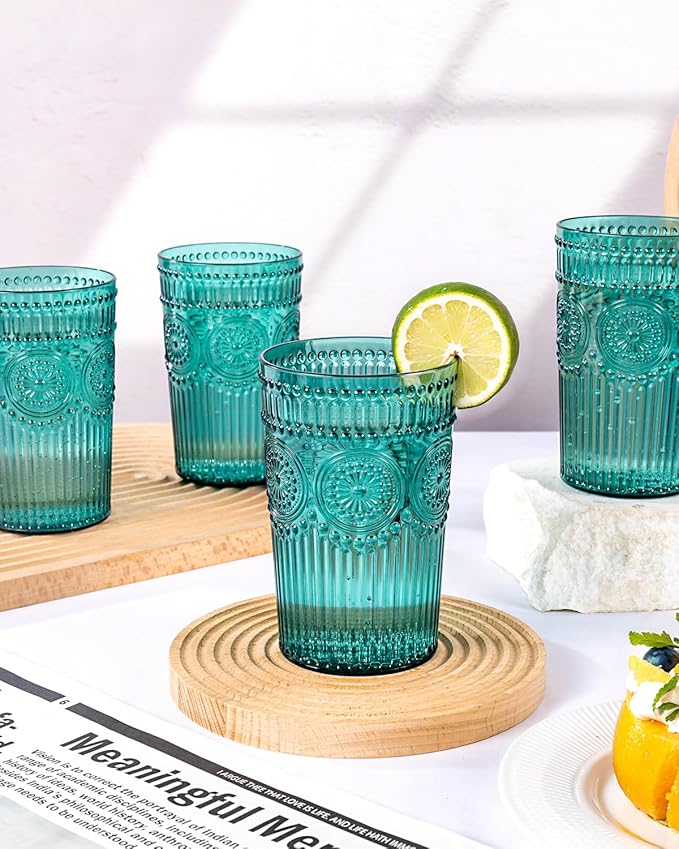 Ciaell 12 Pack Romantic Plastic Water Glasses - 14 Oz Green Vintage Drinking Glasses, Embossed Ribbed Plastic Cups, Textured Striped Set for Juice, Beverages, Beer, Cocktail, Christmas